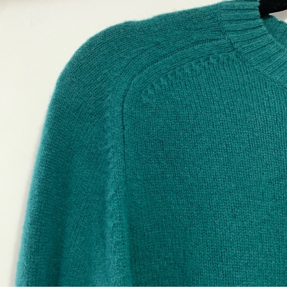 Uniqlo Premium Lambswool Sweater - Picture 11 of 16